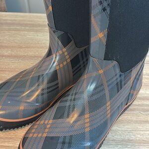 WTW Plaid Rain Boots with Orange and Black Pattern